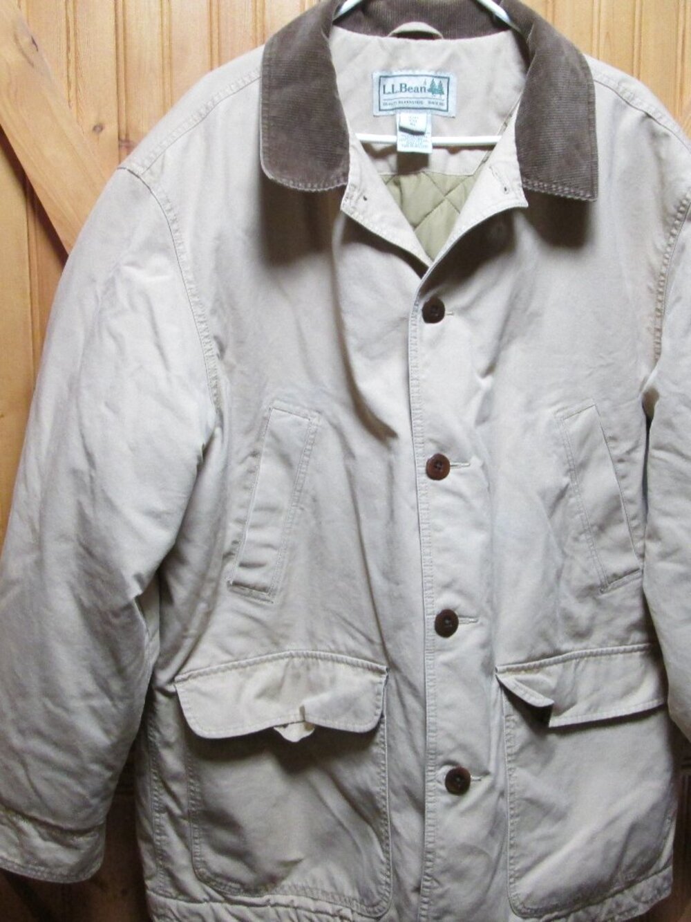mens vtg LL Bean 2 xl quilted lined chore coat barn coat khaki Tan
